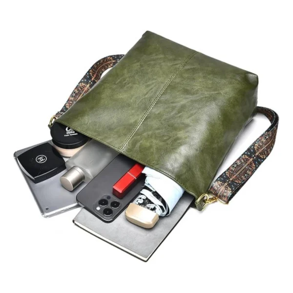 PID-63978-Women-s-PU-Leather-Zipper-Handbag-Brown-2-1000x1000-1.webp Women's PU Leather Zipper Handbag (Green)