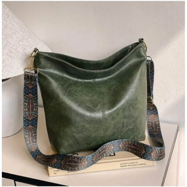 PID-63978-Women-s-PU-Leather-Zipper-Handbag-Brown-4-1000x1000-1.webp Women's PU Leather Zipper Handbag (Green)