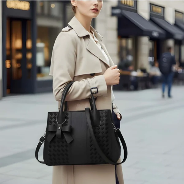 PID-65128-Generic-Women-s-PU-Leather-Solid-Shoulder-Zipper-Handbag-Black-5-1000x1000-1.webp Women's PU Leather Solid Shoulder Zipper Handbag (Black)